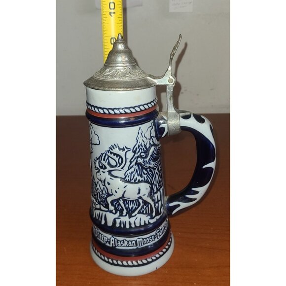 1976 AVON Collectible Beer Stein with Lid Rocky Mountain Wildlife Made in Brazil - Picture 7 of 7